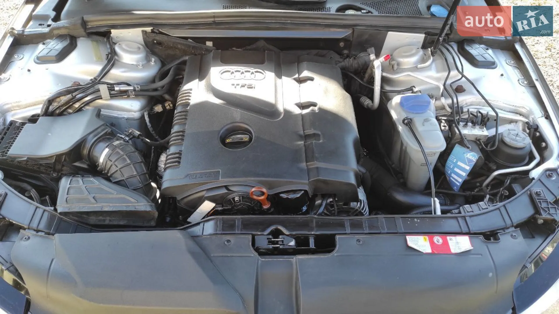 2010 Audi A4 - мініатюра 11