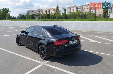 Седан Audi A4 2013 в Полтаве