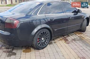 Седан Audi A4 2003 в Балті