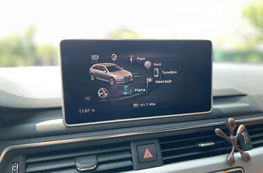 Универсал Audi A4 2017 в 