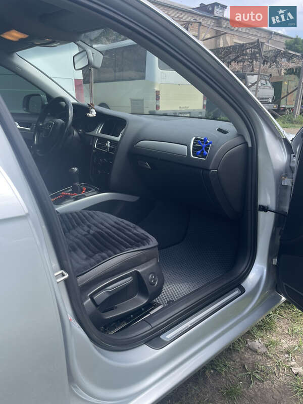 Седан Audi A4 2010 в Первомайске