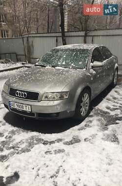 Седан Audi A4 2001 в Днепре