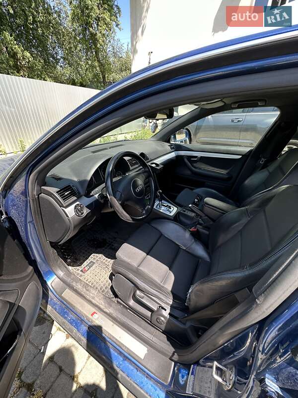 Универсал Audi A4 2004 в Мукачево