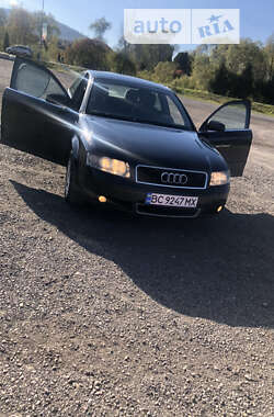 Седан Audi A4 2001 в Славському