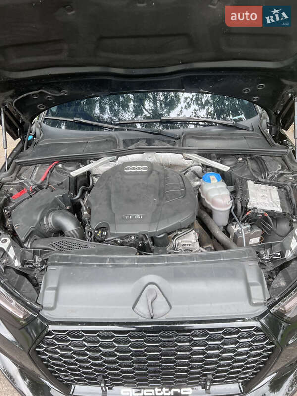 Седан Audi A4 2016 в Киеве