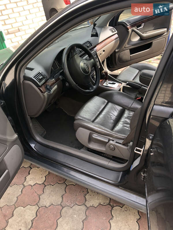 Универсал Audi A4 2003 в Терновке
