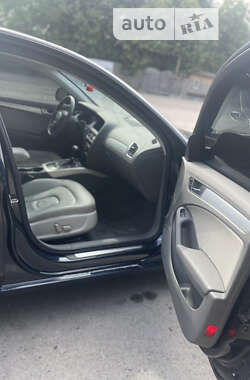 Седан Audi A4 2009 в 