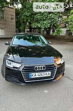 Универсал Audi A4 2018 в Киеве