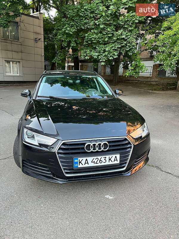 Audi A4 2018