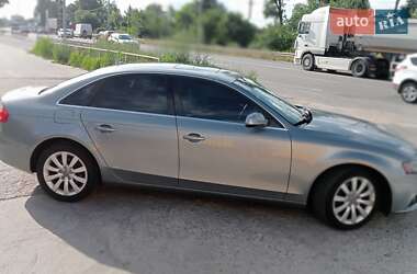 Седан Audi A4 2010 в Полтаве