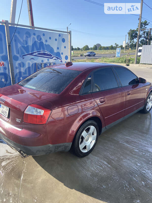 Седан Audi A4 2003 в Овидиополе
