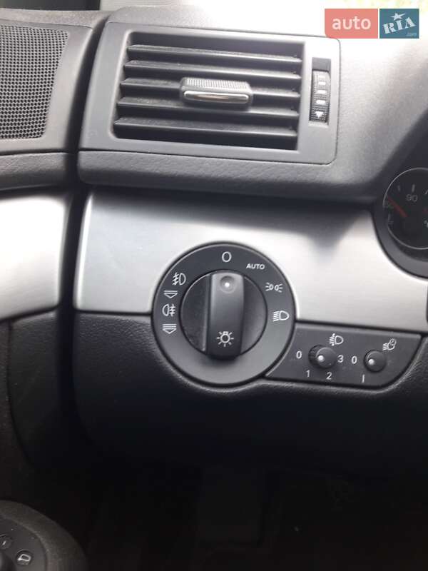 Універсал Audi A4 2007 в Острозі