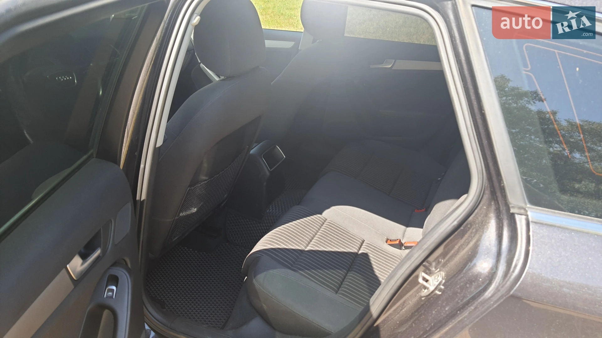 2012 Audi A4 - мініатюра 13