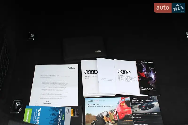 Седан Audi A4 2019 в Львове документ 2 фото Седан Audi A4 2019 в Львове документ