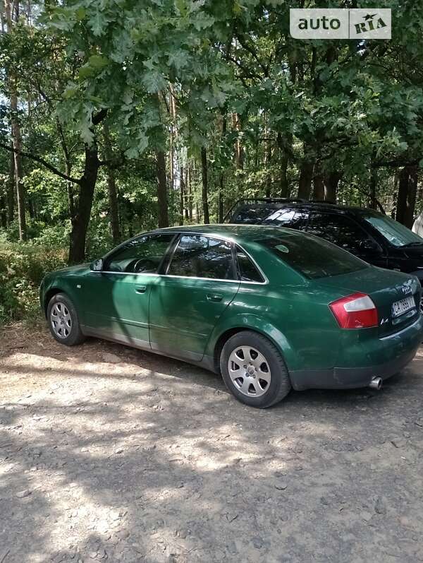 Седан Audi A4 2001 в Черкассах
