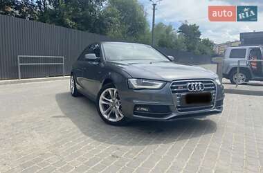 Седан Audi A4 2015 в Львове