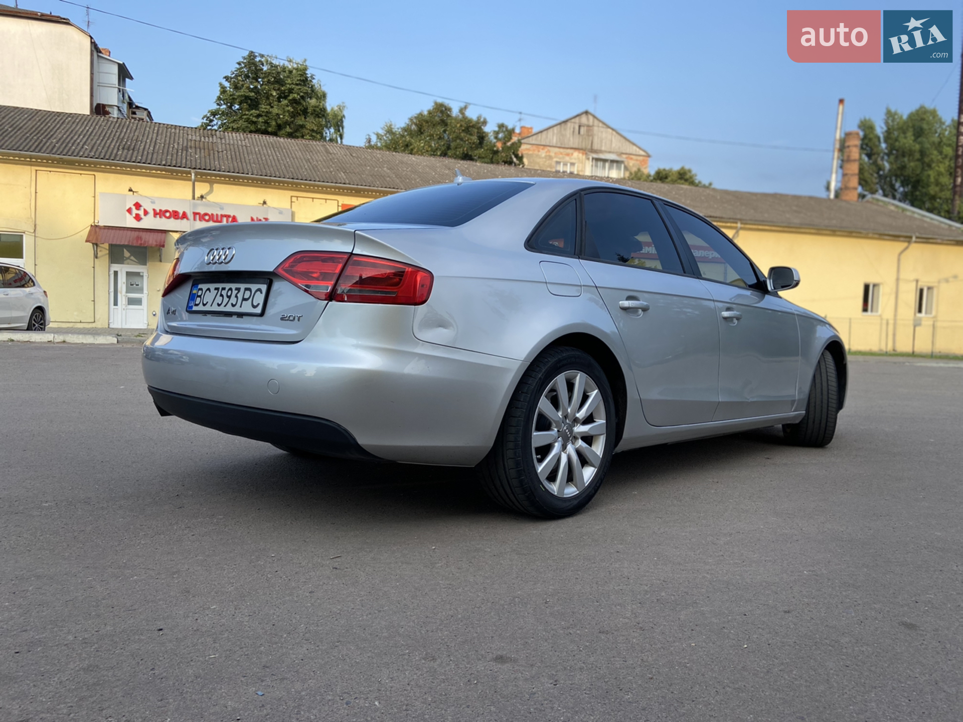 2011 Audi A4 - мініатюра 14