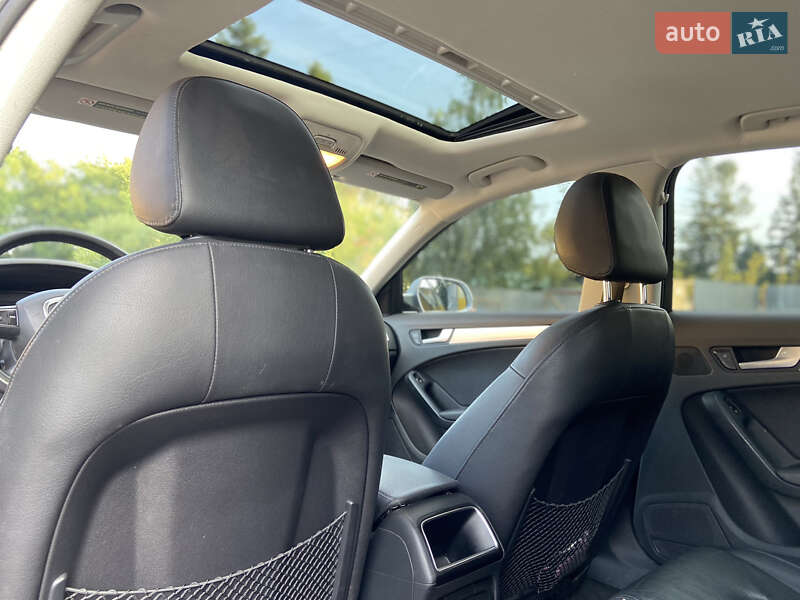 Седан Audi A4 2011 в Самборе