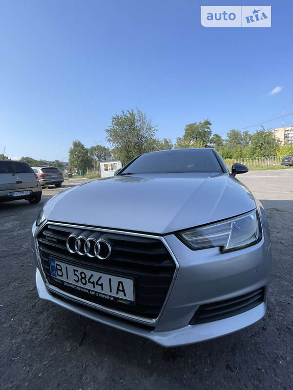 Седан Audi A4 2015 в Полтаве