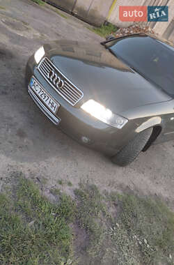 Седан Audi A4 2001 в 