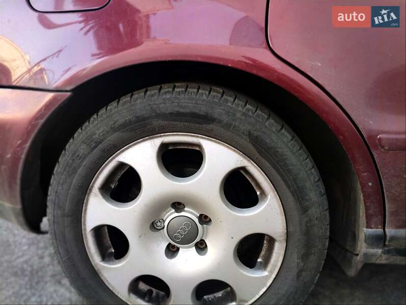 Универсал Audi A4 1999 в Харькове