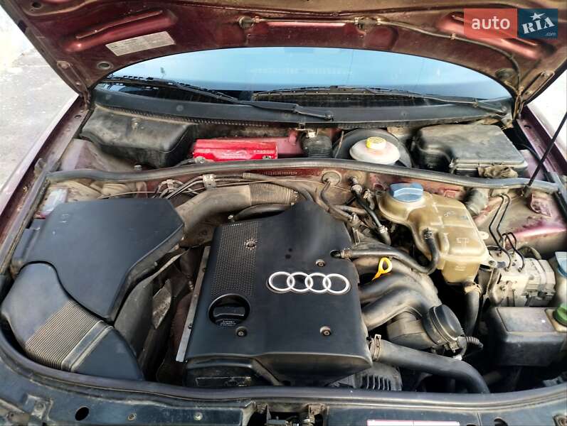 Универсал Audi A4 1999 в Харькове