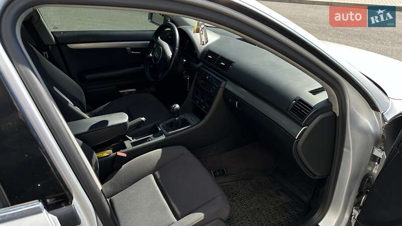 Седан Audi A4 2003 в Чернігові