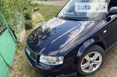 Седан Audi A4 2001 в Доброславі