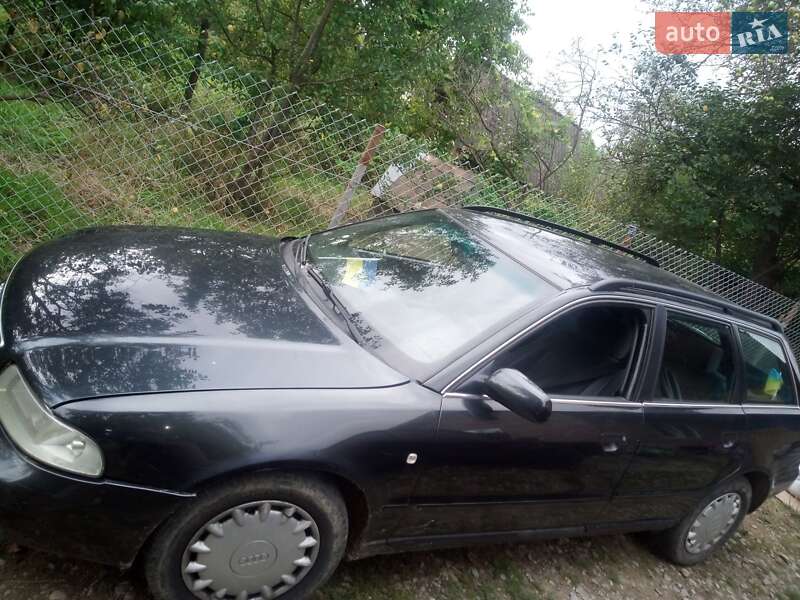 Универсал Audi A4 1998 в Ивано-Франковске