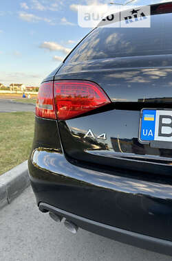Универсал Audi A4 2011 в 