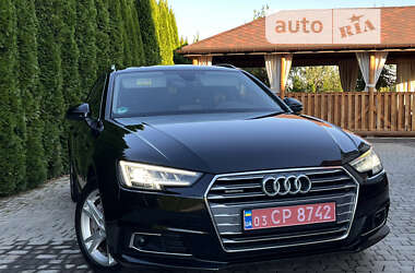 Універсал Audi A4 2018 в 