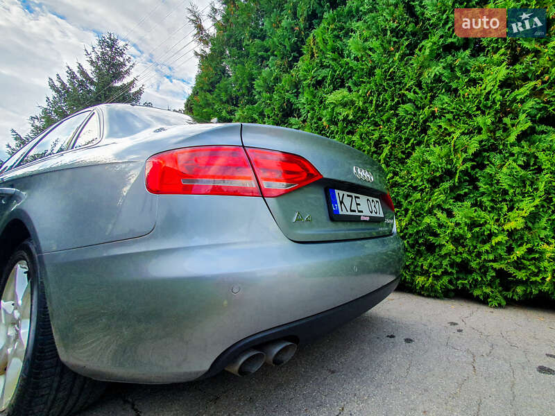 Седан Audi A4 2009 в Виннице