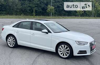 Седан Audi A4 2016 в 