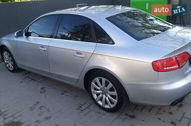 Седан Audi A4 2012 в Тернополе
