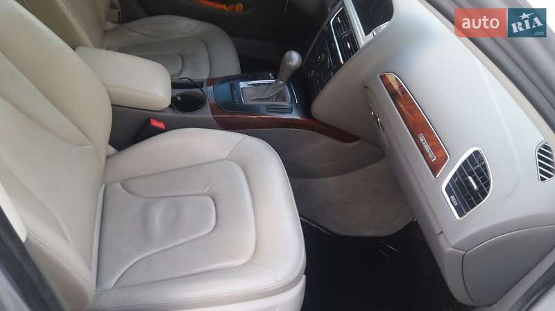 Седан Audi A4 2012 в Тернополе