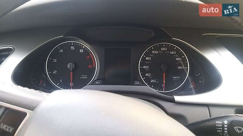 Седан Audi A4 2012 в Тернополі