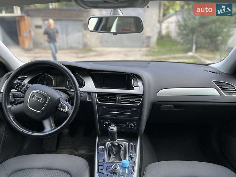 Универсал Audi A4 2010 в Тернополе