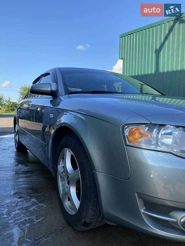 Седан Audi A4 2005 в Дніпрі