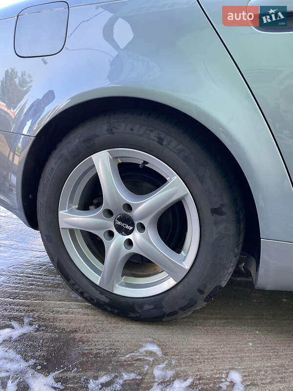 Седан Audi A4 2005 в Дніпрі