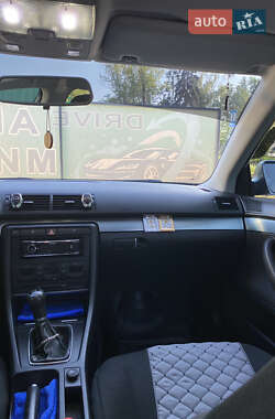 Седан Audi A4 2005 в Днепре