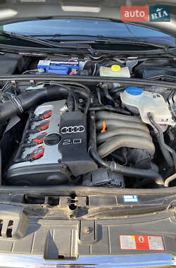 Седан Audi A4 2005 в Днепре