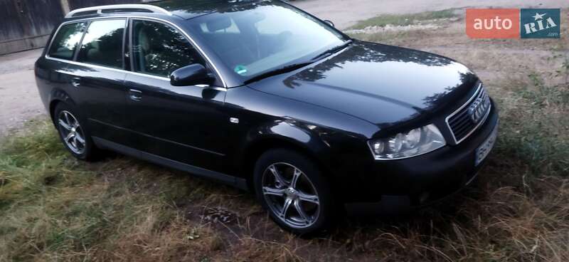 Універсал Audi A4 2001 в Ананьїві