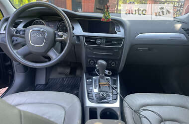 Седан Audi A4 2012 в Львові