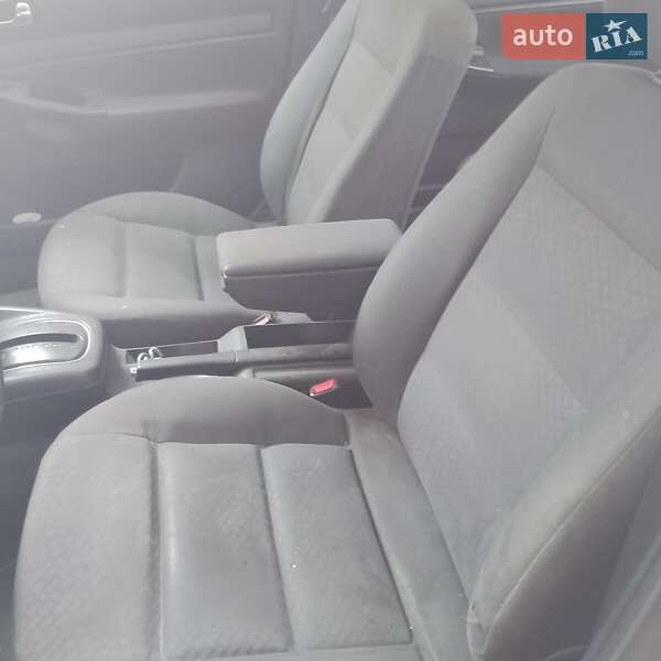 Седан Audi A4 1996 в Житомире