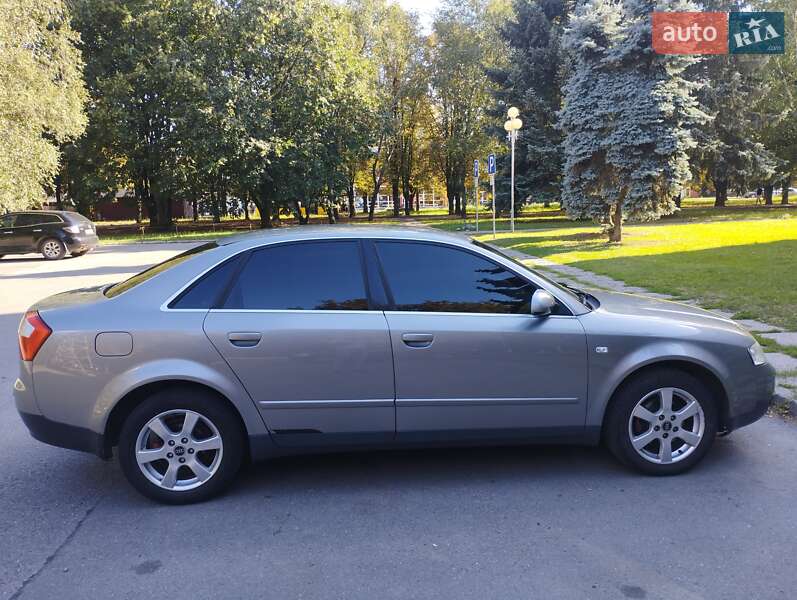 Седан Audi A4 2003 в Полтаве