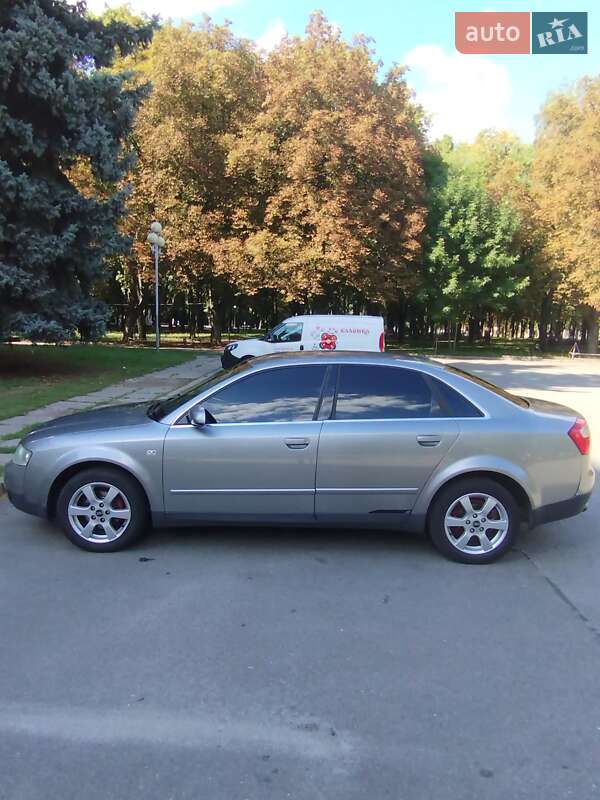 Седан Audi A4 2003 в Полтаве