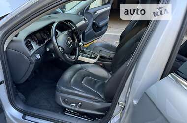 Седан Audi A4 2013 в Одесі