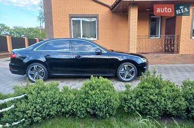 Седан Audi A4 2017 в Сумах