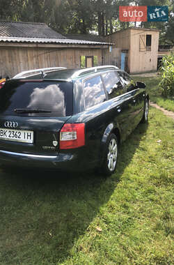 Универсал Audi A4 2004 в Рокитном