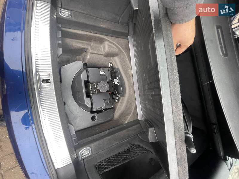Универсал Audi A4 2014 в Львове